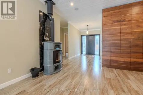 79 Hillcrest Road East Ferris ON P0H 1B0