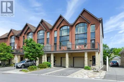 51 Drouin Avenue Ottawa ON K1K 2A6