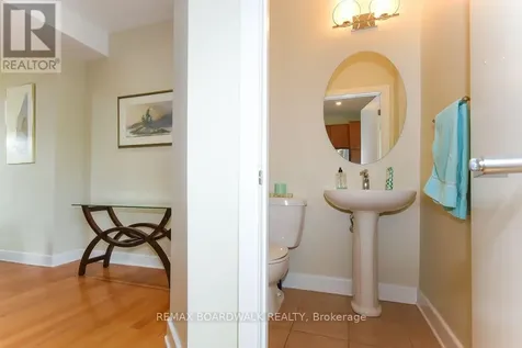 51 Drouin Avenue Ottawa ON K1K 2A6