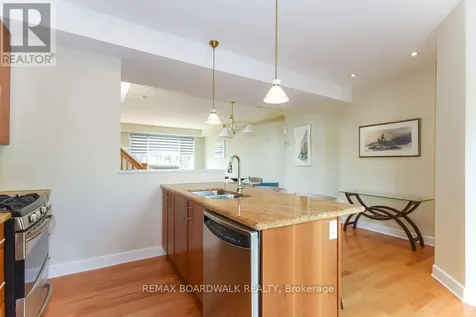 51 Drouin Avenue Ottawa ON K1K 2A6