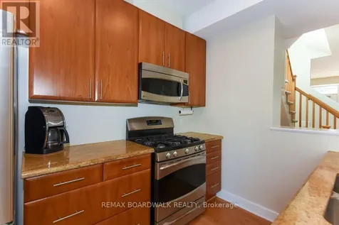 51 Drouin Avenue Ottawa ON K1K 2A6