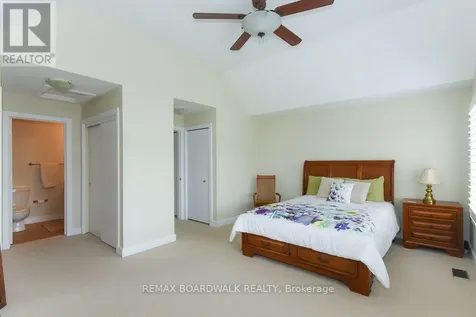 51 Drouin Avenue Ottawa ON K1K 2A6