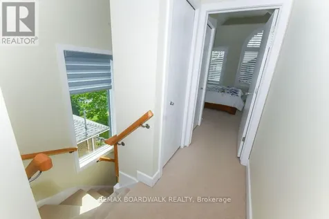 51 Drouin Avenue Ottawa ON K1K 2A6