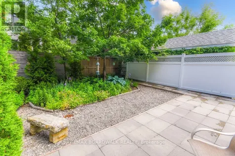 51 Drouin Avenue Ottawa ON K1K 2A6