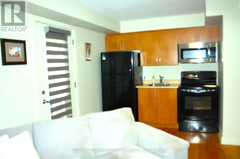 51 Drouin Avenue Ottawa ON K1K 2A6