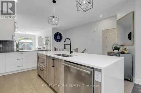 780 Keinouche Place Ottawa ON K4A 5K3