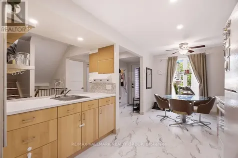 67 Grady Crescent Ottawa ON K2H 5S2