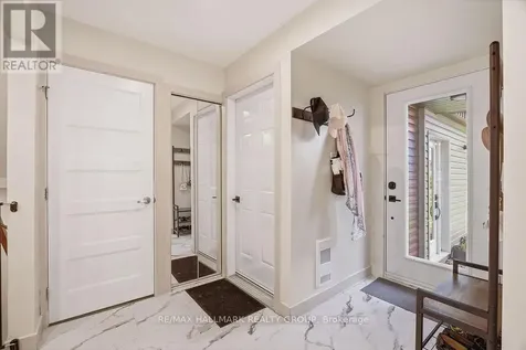 67 Grady Crescent Ottawa ON K2H 5S2