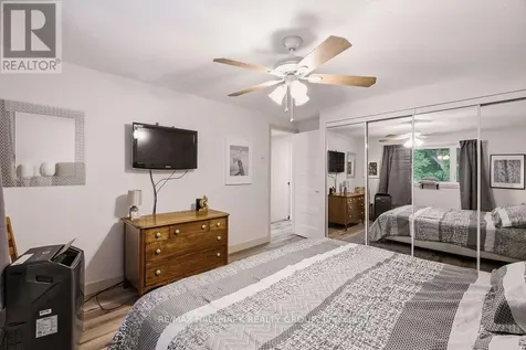 67 Grady Crescent Ottawa ON K2H 5S2