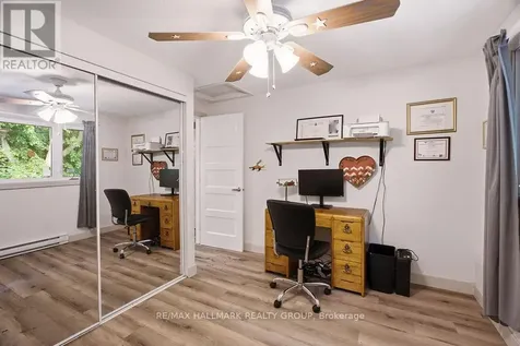 67 Grady Crescent Ottawa ON K2H 5S2