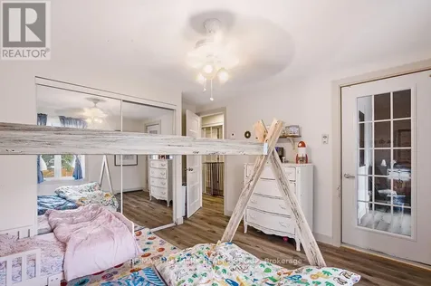 67 Grady Crescent Ottawa ON K2H 5S2