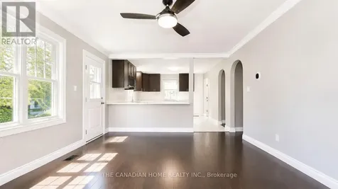 142 Winston Boulevard Cambridge ON N3C 1L9