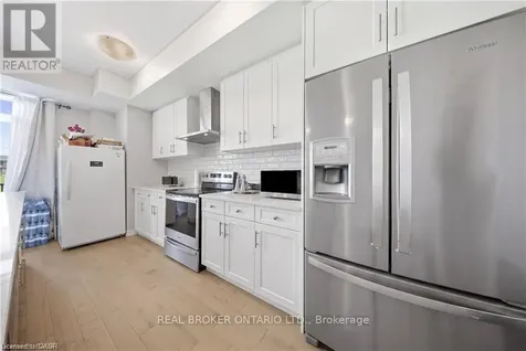 176 Wheat Lane Kitchener ON N2R 1R7