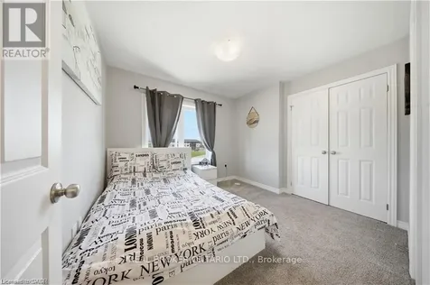 176 Wheat Lane Kitchener ON N2R 1R7
