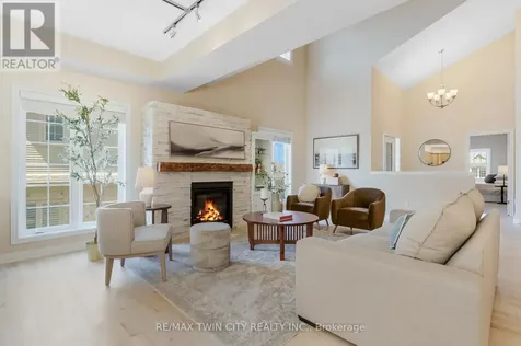 227 Chestnut Hill Crescent Kitchener ON N2P 2X3