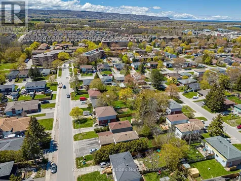 514 Tenth Street Collingwood ON L9Y 2H3