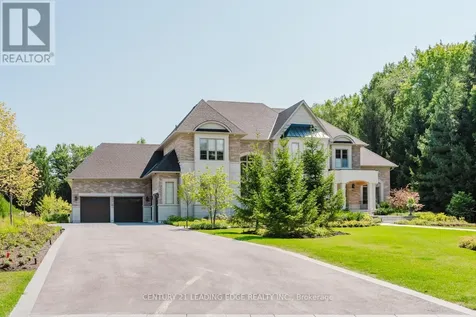 43 Newton Reed Crescent Uxbridge ON L9P 0R3