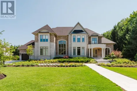 43 Newton Reed Crescent Uxbridge ON L9P 0R3