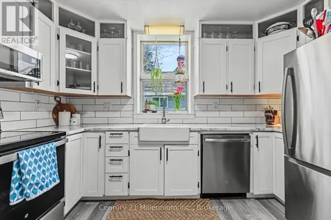 16 Peter Street Grey Highlands ON N0C 1E0