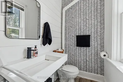 16 Peter Street Grey Highlands ON N0C 1E0