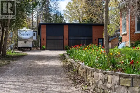 16 Peter Street Grey Highlands ON N0C 1E0