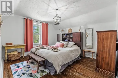 16 Peter Street Grey Highlands ON N0C 1E0