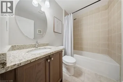 419 Rideau River Street Waterloo ON N2V 2Y4