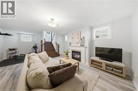 419 Rideau River Street Waterloo ON N2V 2Y4