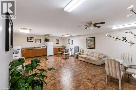 793 Colborne Street Brantford ON N3S 7J3