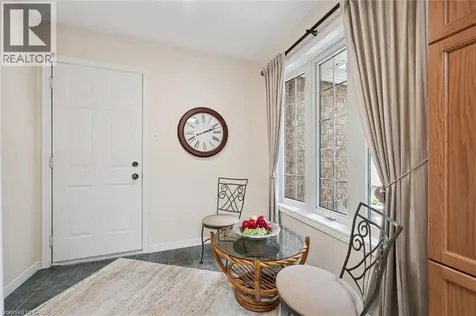 658 Ellesmere Court Waterloo ON N2V 2H4