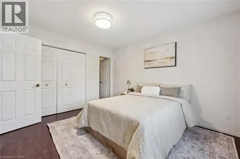 658 Ellesmere Court Waterloo ON N2V 2H4