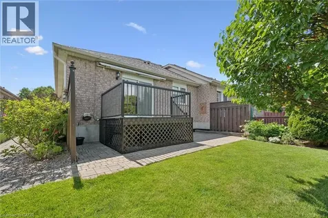 658 Ellesmere Court Waterloo ON N2V 2H4