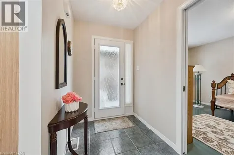 658 Ellesmere Court Waterloo ON N2V 2H4