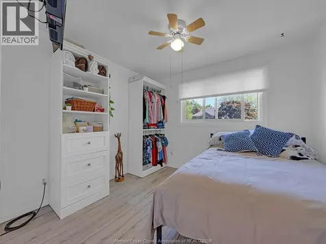 1517 Redwood Road Kingsville ON N9Y 2V4
