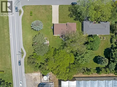 1517 Redwood Road Kingsville ON N9Y 2V4
