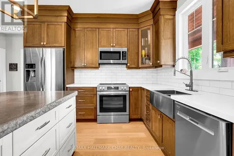 1573 County 6 Road South Springwater ON L0L 1P0