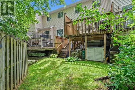 19 Riverbank Court Ottawa ON K2S 1V7