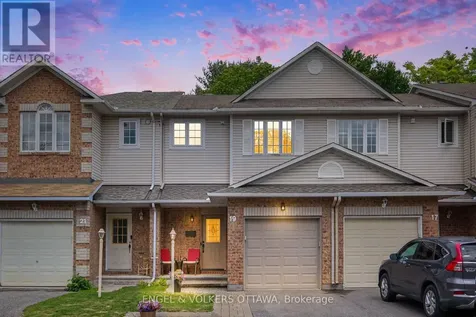 19 Riverbank Court Ottawa ON K2S 1V7