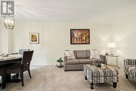 19 Riverbank Court Ottawa ON K2S 1V7