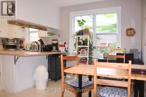 42 Lavergne Street Ottawa ON K1L 5G3