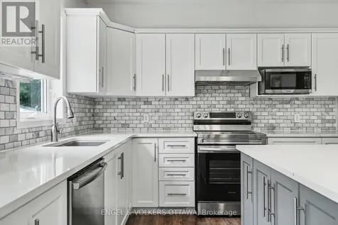 11 Glenrose Court Ottawa ON K2J 4T4