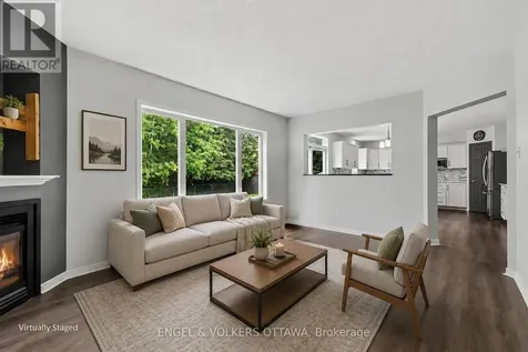11 Glenrose Court Ottawa ON K2J 4T4
