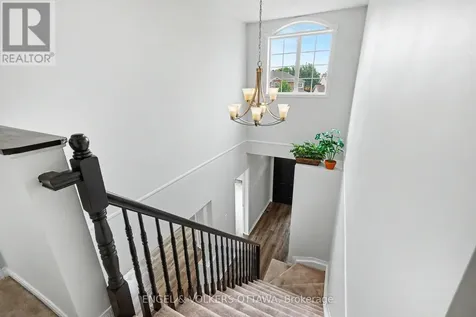 11 Glenrose Court Ottawa ON K2J 4T4