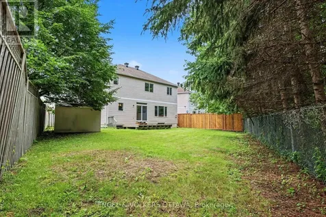 11 Glenrose Court Ottawa ON K2J 4T4