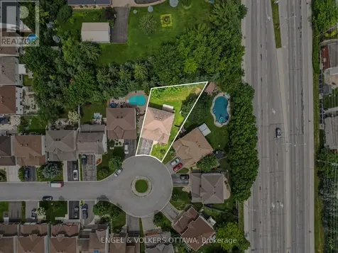 11 Glenrose Court Ottawa ON K2J 4T4
