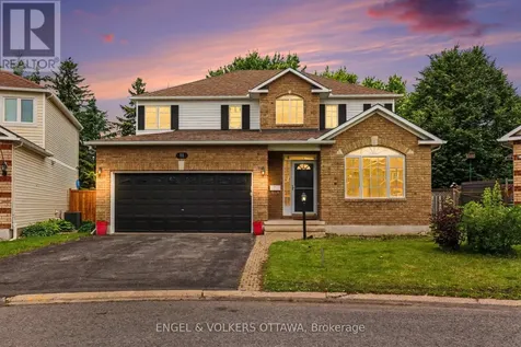 11 Glenrose Court Ottawa ON K2J 4T4