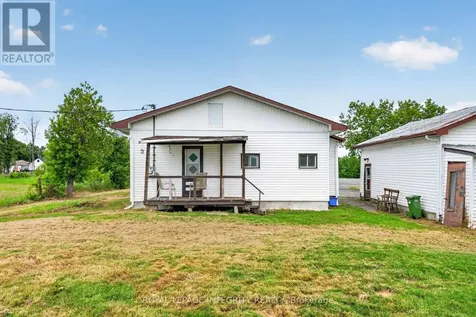 3156 Old Highway 17 Road Clarence-rockland ON K4K 1W3