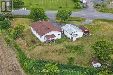 3156 Old Highway 17 Road Clarence-rockland ON K4K 1W3