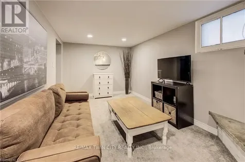 90 Brock Street Kitchener ON N2M 1X3
