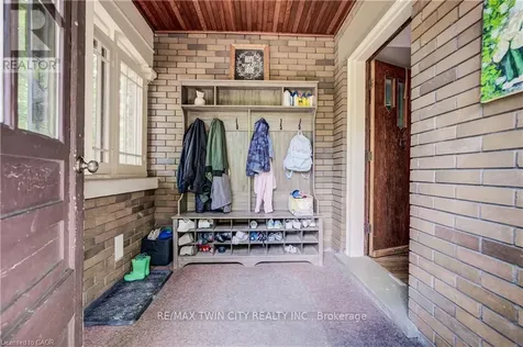 90 Brock Street Kitchener ON N2M 1X3